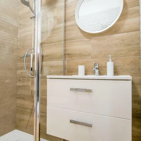 W&k Moon - Z Balkonem, Garaz, Faktura Vat, * Кошалин