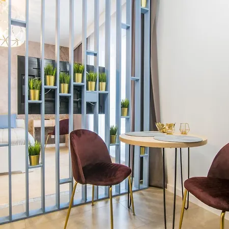 شقة W&k Moon - Z Balkonem, Garaz, Faktura Vat, كوزتسالين