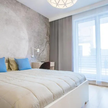 W&k Moon - Z Balkonem, Garaz, Faktura Vat, شقة